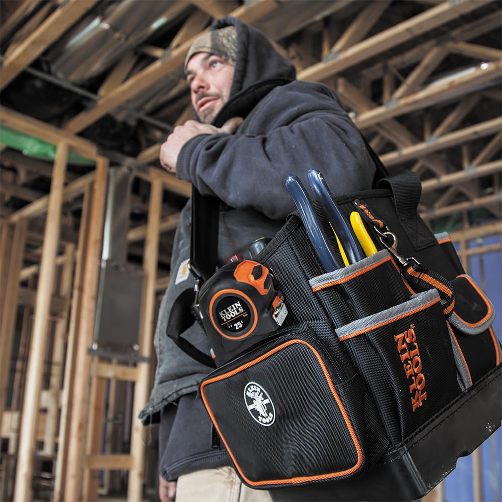 Tool Bag with Shoulder Strap and 40 Pockets M16567
