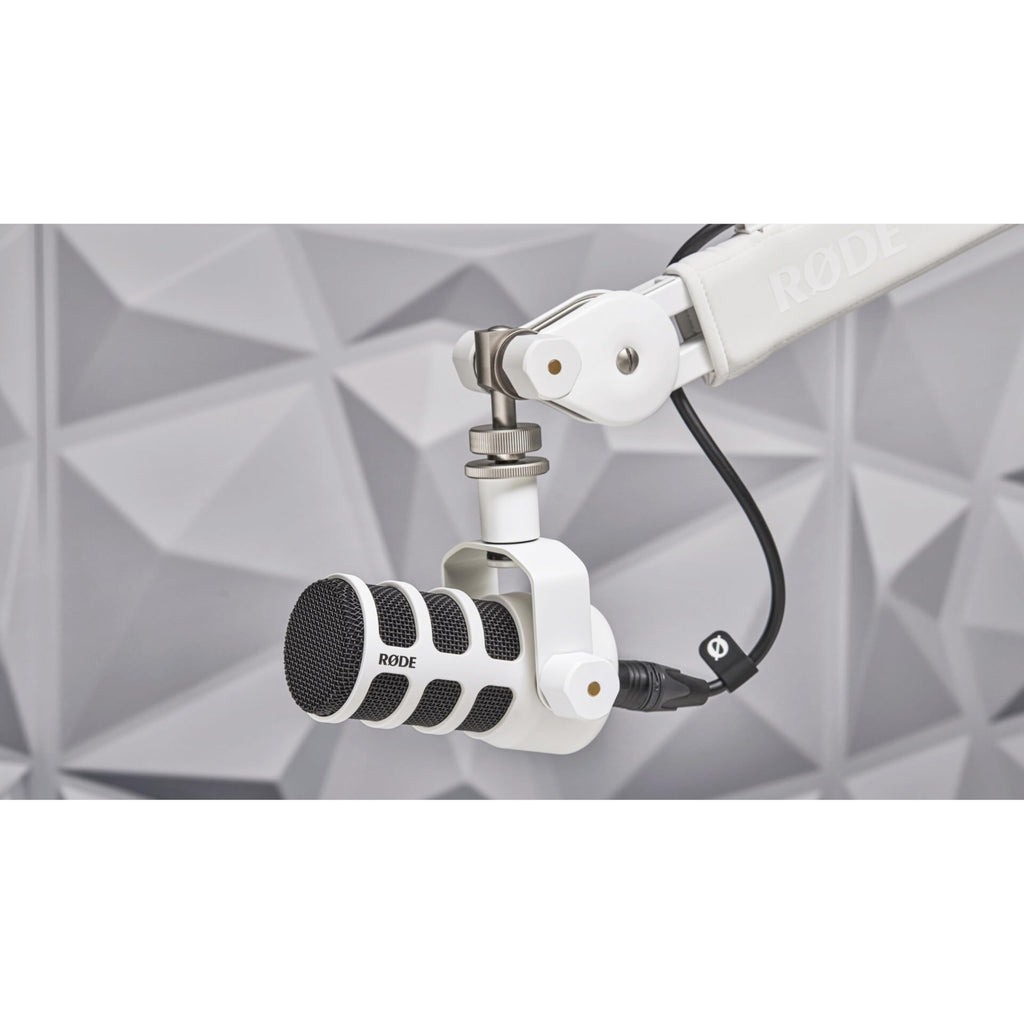 White Cardioid Dynamic Broadcast Microphone Pair M718049