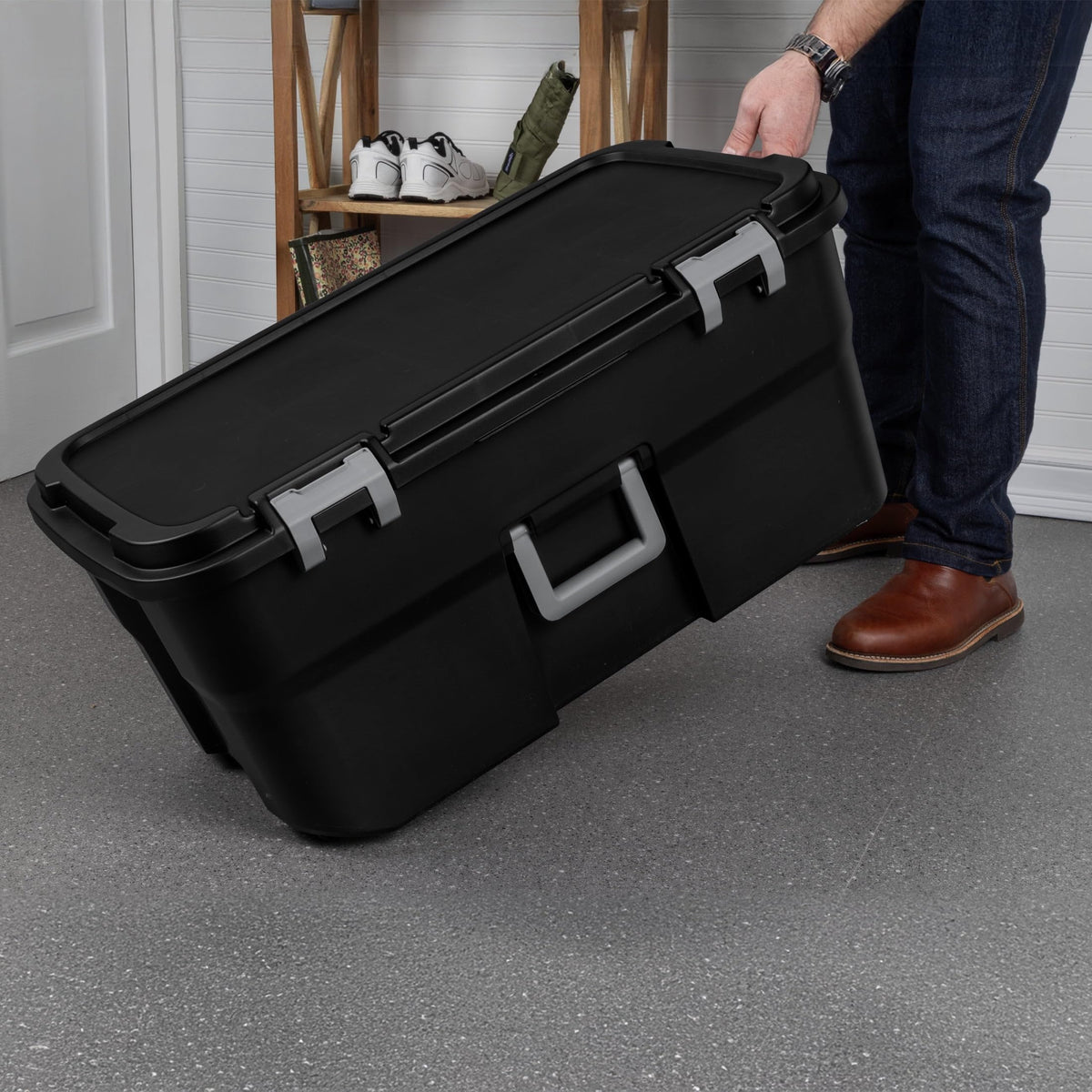 22 Gallon Black Wheeled Plastic Storage Trunk C189